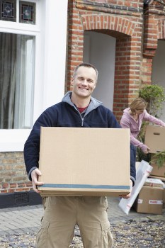 Man with van service in Crystal Palace helping with a local move
